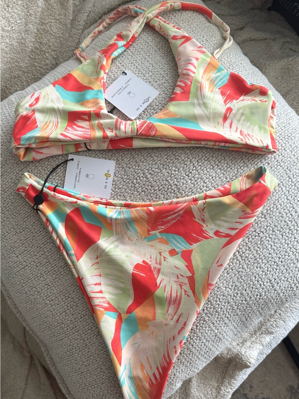 Skatie Jasmine Top and Kelly bottoms- Sunset Print